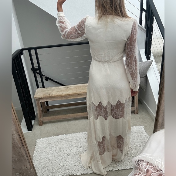 Stone cold fox friar white lace v neck long sleeve maxi gown boho festival M/L - Picture 9 of 17